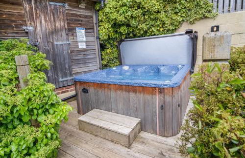 Sandstones - Photo 3