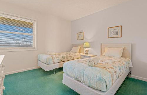 Oceanfront 2 Bedroom Condo at Golden Strand - Foto 23