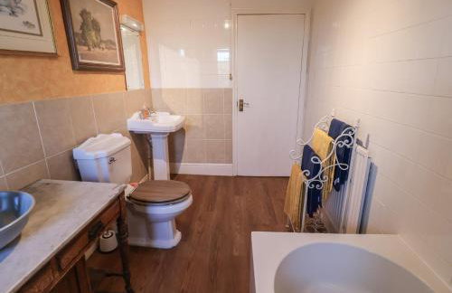 Winston Hall - Photo 33