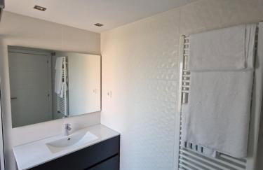 NUEVO DÚPLEX con TERRAZA cerca de PLAYA y METRO con PARKING PRIVADO - Foto 21