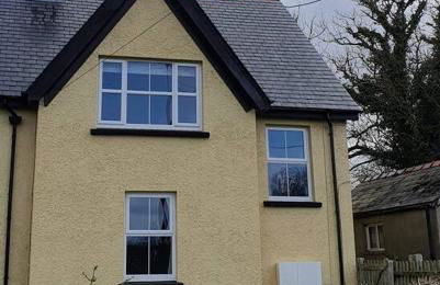 Peacock cottage- Two bedroom country cottage. - Photo 3