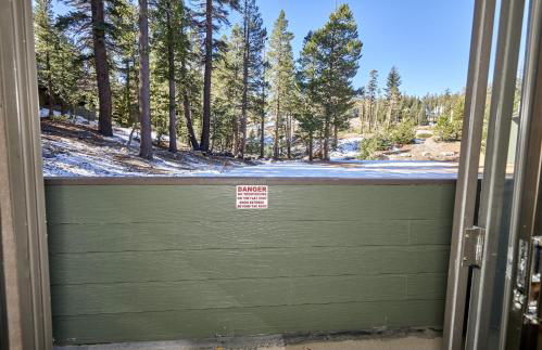 St Anton Wooded View 1-Bedroom Condos with Complimentary Hot Drinks - Photo 8