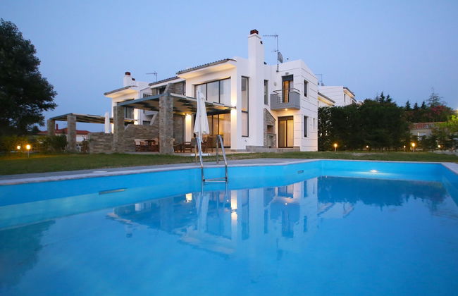 Sunny Sani Luxury Villas - Foto 1