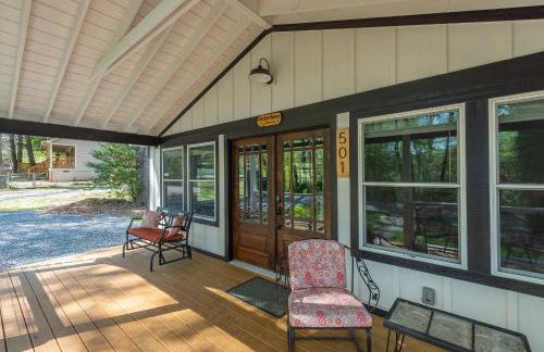 Blue Heron Bungalow 5 Min to Downtown Black Mtn - Foto 8