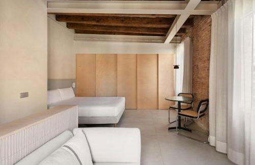 Decô Apartments Barcelona-Born St. - Photo 6