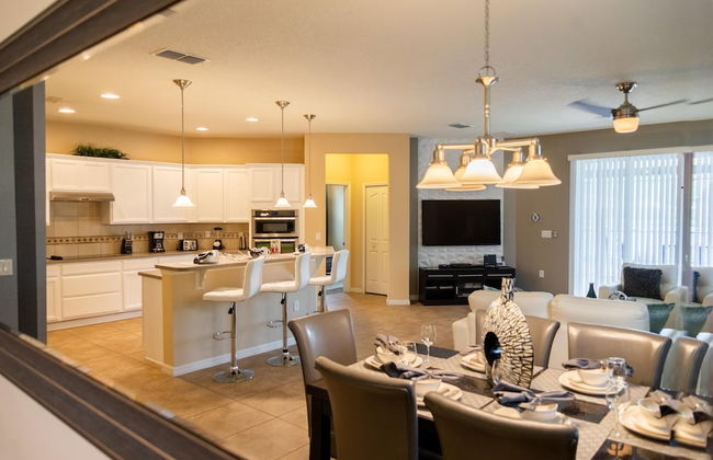 Sunrise Valley Villa by Orlando Short Term - Foto 12