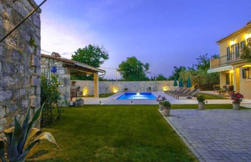 Villa Hisina near Porec for 6 people with private swimming pool - Foto 5