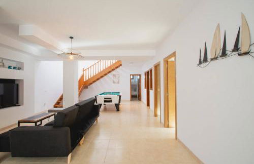 Stylish 6 Bedroom Villa Princesa - Hot Tub - Heated Pool - Near Beach & Waterparks - Foto 19