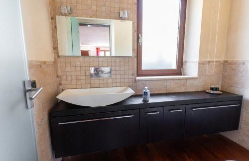 Villa Dolce Vita - Vista Colline, Jacuzzi, 3Suites & 5min dal mare - Foto 18