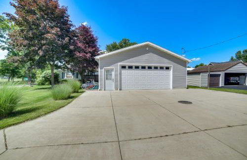Waterfront ‘Clarklake Escape’ - Deck, Dock & Views - Foto 43