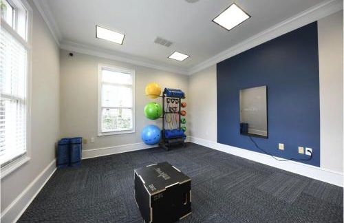 Landing Beautiful 1BD Game Room Courtyard - Foto 25