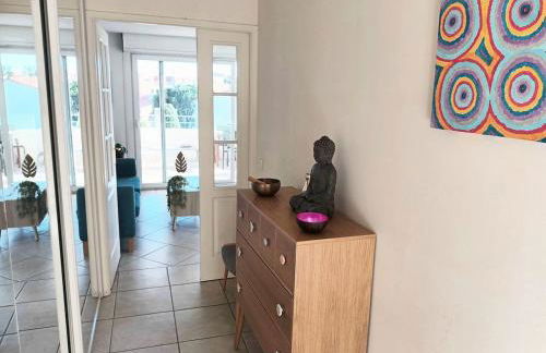 T3 vue mer, 2 chambres, piscine, terrasse, parking public gratuit à 150m - Foto 9