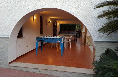 Villa del Golfo Urio with swimming pool shared by the two apartments it is essential to have a car - Foto 51