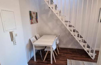 7-24 Self-Check-In - 120qm - 5 rooms - 2 bathrooms - kitchen - free parking - Yihapartment - Foto 13