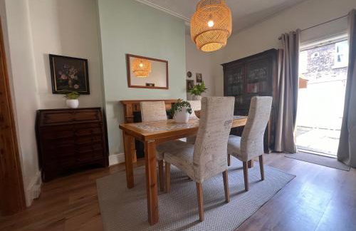 2025 Award Winner Liverpool Strawberry House - 3 Bedrooms - Foto 14