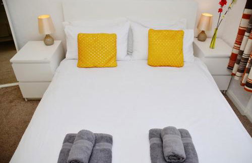 33SM Dreams Unlimited Serviced Accommodation- Staines - Heathrow - Foto 44
