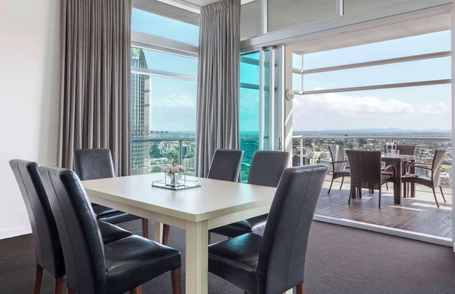 Oaks Brisbane Casino Tower Suites - Photo 24