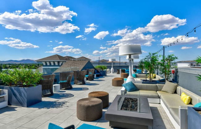 Designer Apt With Jacuzzi Pool Mountain Views - Foto 31