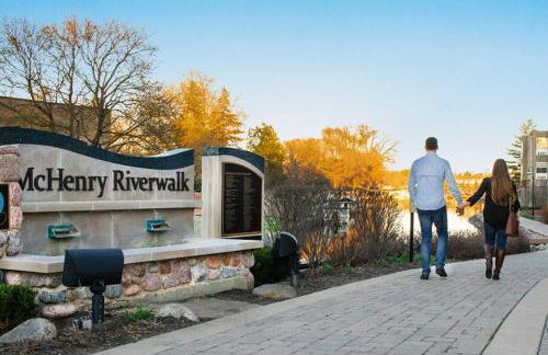 McHenry Riverside Retreat Comfort - Foto 56