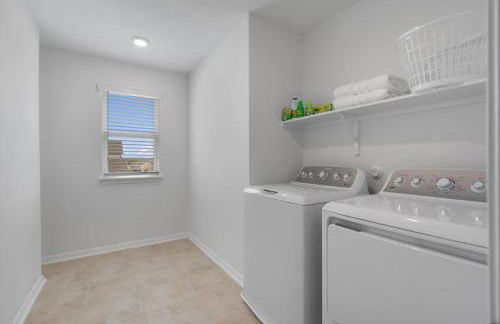 Lux Cozy Home l SE Austin near F1-COTA-ABIA-Tesla - Foto 29