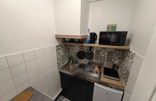 Studio Chaleureux proche gare - Foto 9