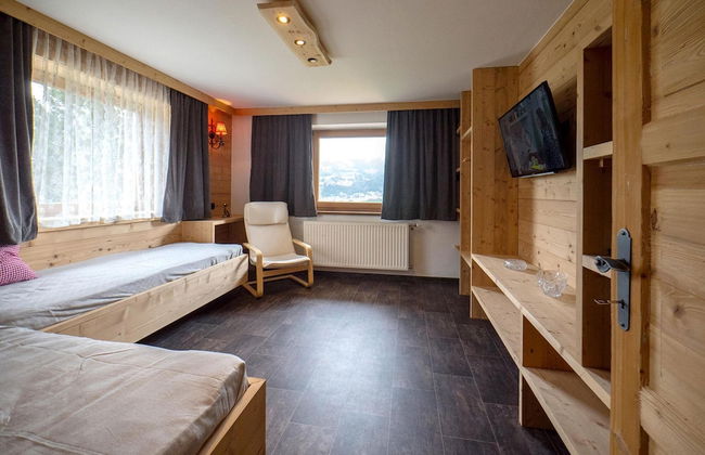 Chalet in Fugen Near Spieljoch Ski Lift - Foto 1