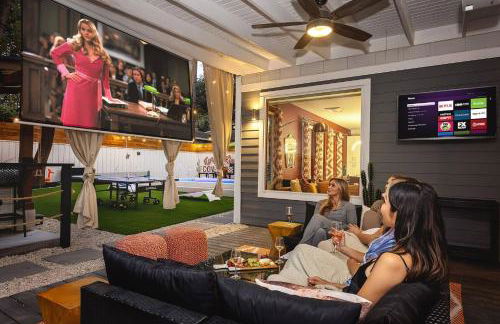 SoCo Cowgirl: Pool, Putt, Karaoke, Spa, 2mi to DT - Foto 36