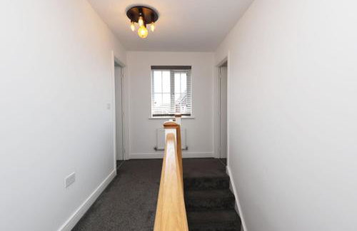 Contractor 4 Bed 2 BA 5 mins to Airport & Barry With Parking - Foto 38