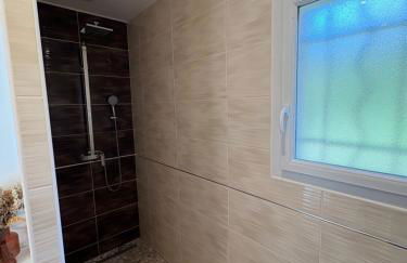 Maison 6 pers avec piscine proche des Cascades du Sautadet - Foto 16