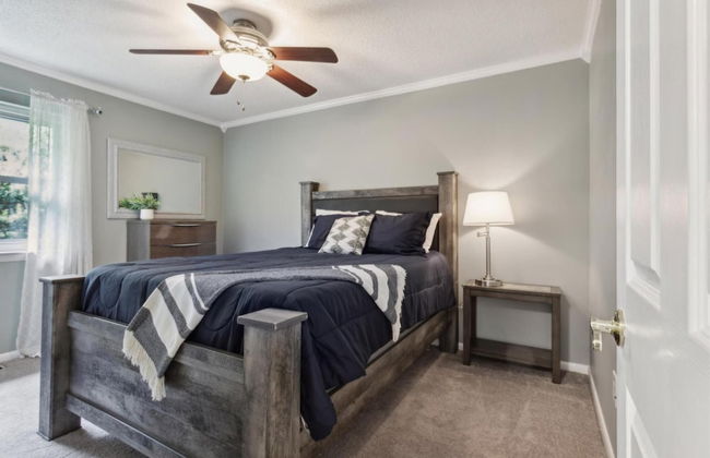 Enchanted Forest - 4 2 30 day pet Friendly - Photo 34