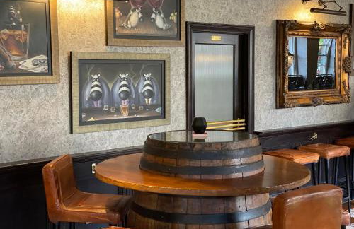 The Queens Head, Parkside apartment 2 - Photo 14