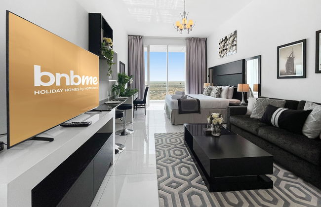 Elegant Studio Golf Course View Bnbmehomes - Photo 17