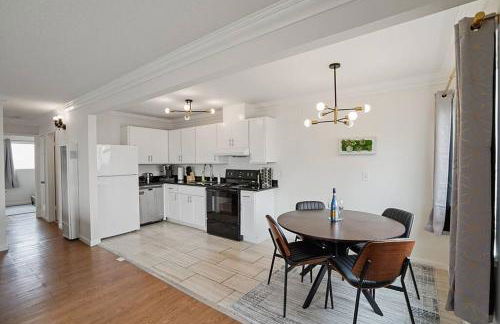 Charming 2Beds with Mountain & Ocean Views - Foto 29