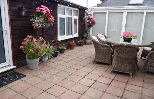 The Garden Suite Holt - Foto 22