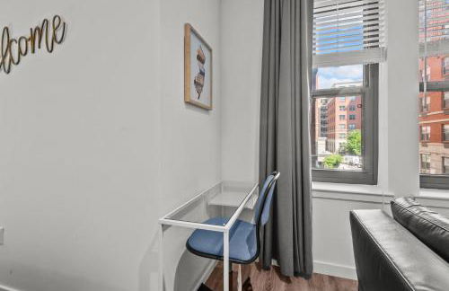 Luxury 1BR Apt-Pool RWJ-Rutgers StPeter-Free Parking - NYC316 - Foto 33