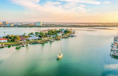 Dolphin's Cove - Clearwater Beach, FL - Foto 25