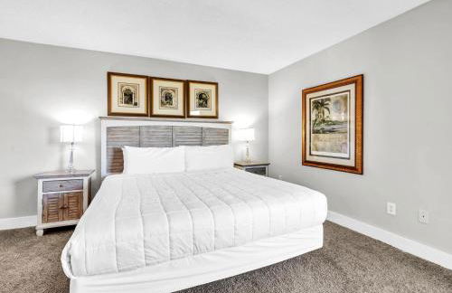 Edgewater Tower 1-305 - Foto 42