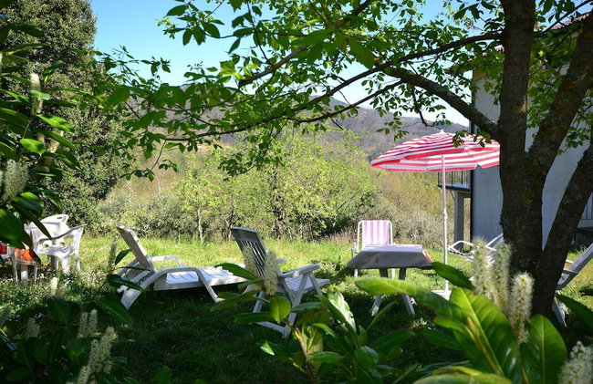 Spacious Home Surrounded by Nature - Foto 77