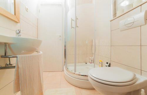 Stonehouse Korlat with open-air jacuzzi - Foto 35