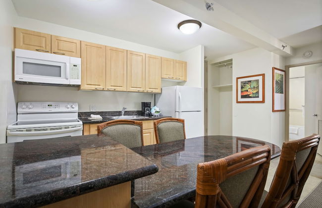 Aston Waikiki Sunset - Photo 23