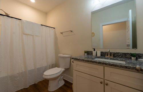 Brand New Downtown Beach Stay,WilmingtonPoolWiFi - Foto 17