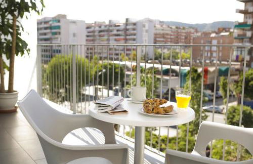 08028 Apartments - Photo 4