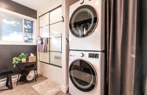 30-Day Minimum Boulder Bright & Modern Private 1BR 2BA ADU - Photo 44