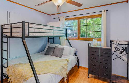 Family Fun Retreat in Wine Country - Epic Game Room - Pool - Spa - Foto 24