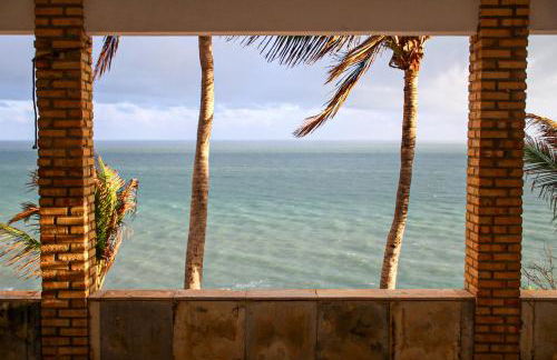 Casa Vista ao Mar - Paisagem Deslumbrante e Localização Perfeita - Foto 42