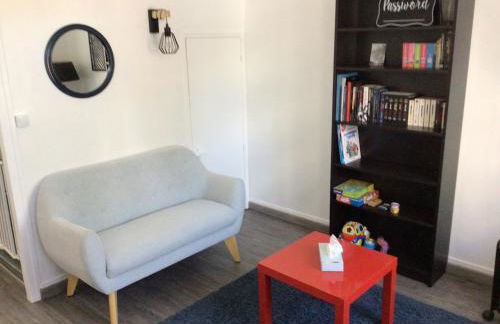 Sara's Home 24 - Photo 1