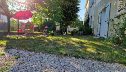 Charmante maison calme proche gare TGV Saint-Pierre-des-Corps - Foto 4, Garden, Garden view