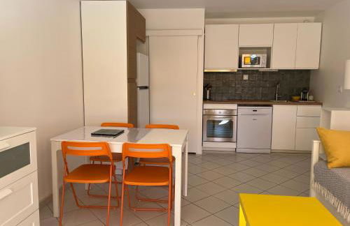 Studio Anny climatisé vue mer avec piscine - Photo 15