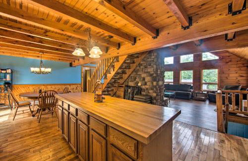 Cozy Family-Friendly Pine Grove Cabin with Fire Pit! - Foto 12