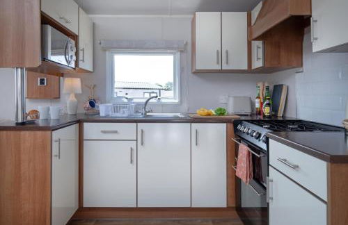 Cheerful holiday home at Landscove Holiday Park in Brixham - Foto 11